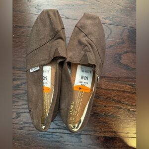 NWT Toms Alpargata Shoes